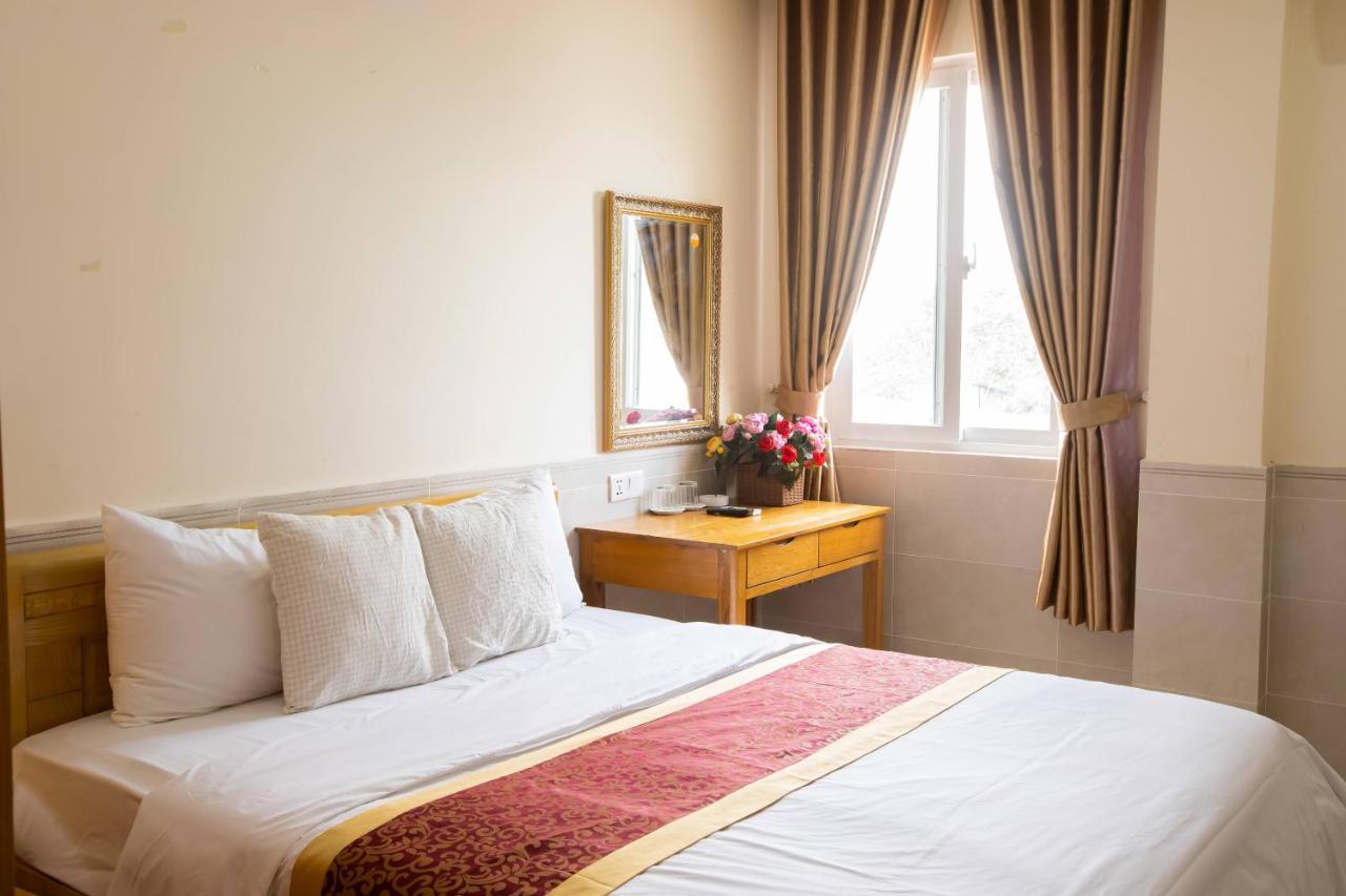 Khách sạn California 2*